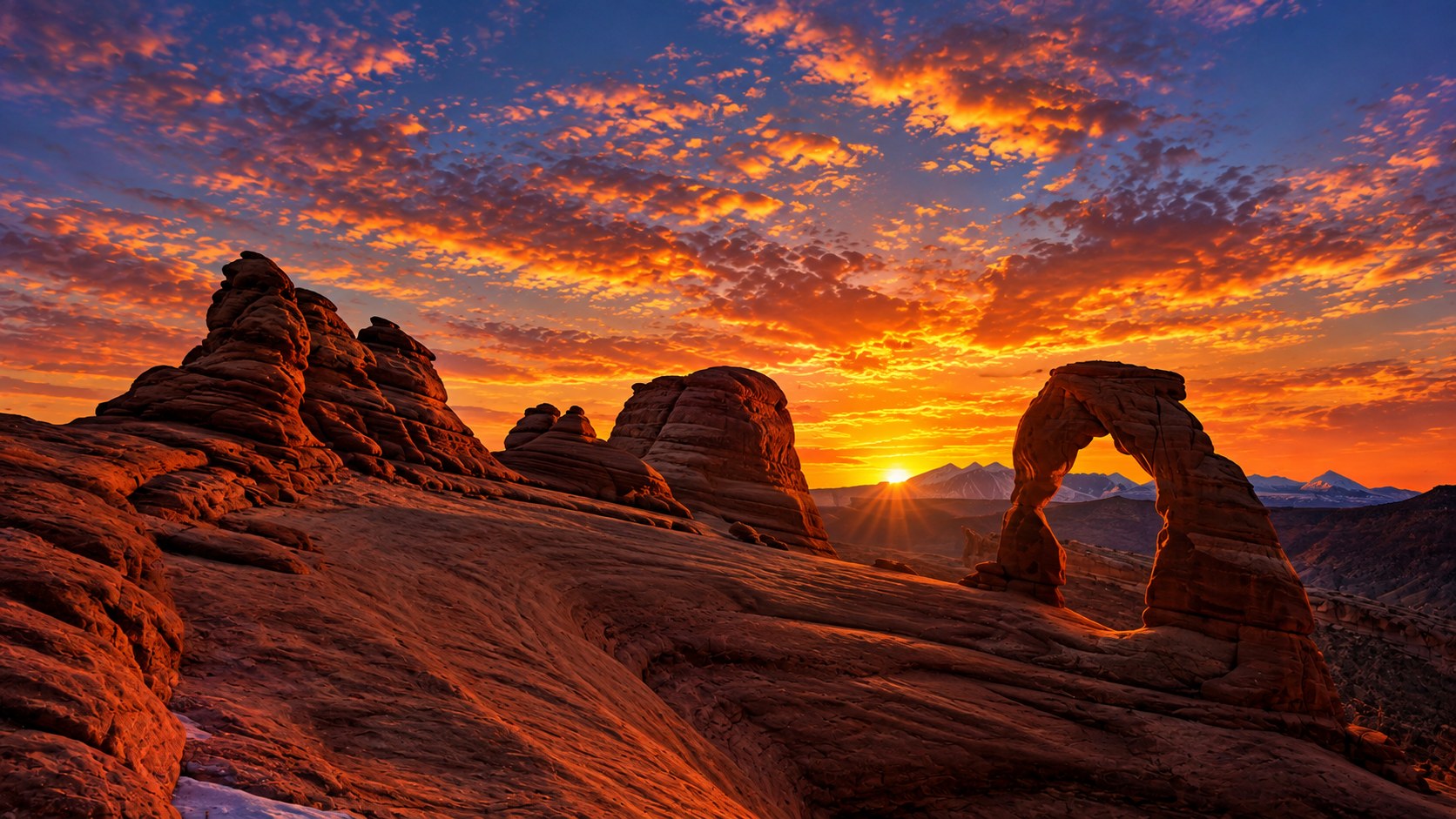 Delicate Arch sunrise